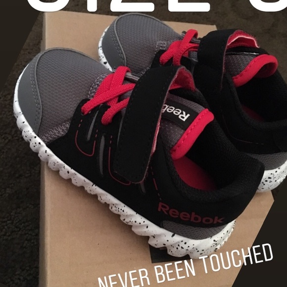 Reebok toddler shoes - Picture 2 of 2
